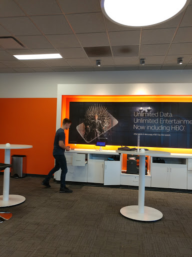 Cell Phone Store «AT&T Authorized Retailer», reviews and photos, 1800 Ranch Rd 620 #200, Lakeway, TX 78734, USA