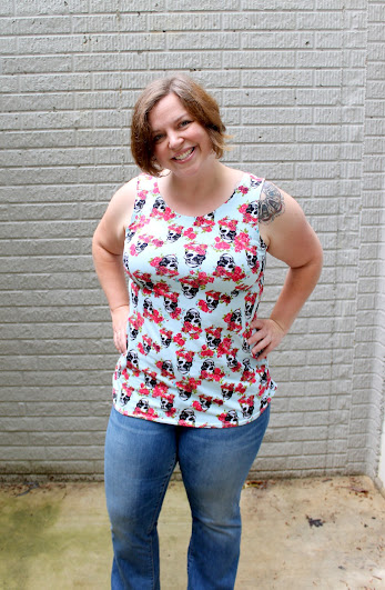 The Jorna Tank from Jenna Brand by Made with Moxie: This is so cute!  What an easy pattern alteration for a nice tank top.