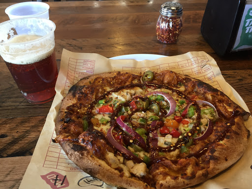 Pizza Restaurant «MOD Pizza», reviews and photos, 701 N Milwaukee Ave #364, Vernon Hills, IL 60061, USA