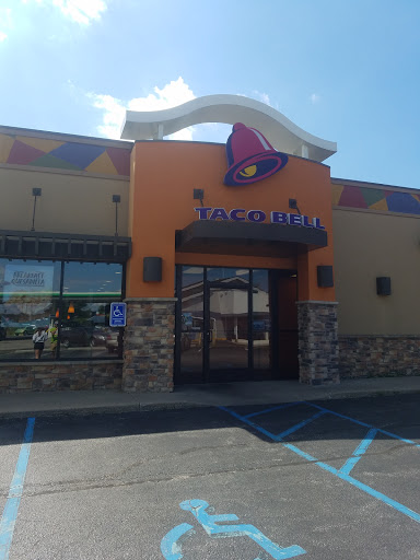 Mexican Restaurant «Taco Bell», reviews and photos, 702 Plaza Dr, Chesterton, IN 46304, USA