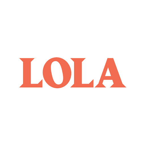 Lola Cafe logo
