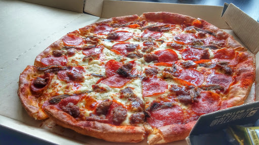 Pizza Restaurant «Pizza Hut», reviews and photos, 13520 100th Ave NE, Kirkland, WA 98034, USA
