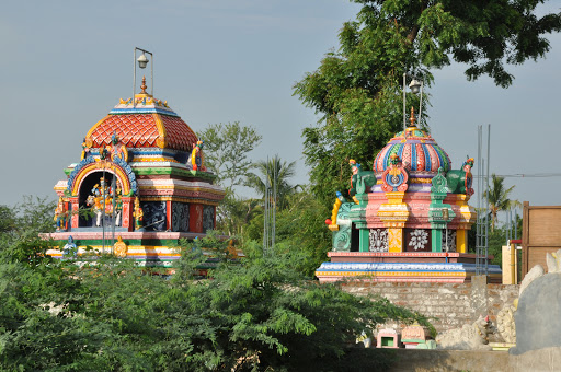 Arulmigu Kamakshi Sametha MarunDheeswarar,SWARNA AKARSHANA BAIRAVAR Temple(MANDIR), Brahmin Street, Vadaillupai, Opp. EJK DEEKSHITHER House, BETWEEN, KANCHIPURAM TO ARCOT FROM KANCHIPURAM ,PILLAYAR PALAYAM,, VISHAR,PERUMBAKKAM-ILLUPPAI FROM VELLORE, ARCOT ,PUDUPADI, ,SAKKARAMALLUR,PUDUR,ILLUPPAI, NEAR TO KANCHIPURAM, Tamil Nadu 632511, I, Religious_Destination, state TN