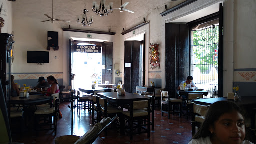 Las Campanas, Calle 42 #199 por 41, Centro, 97780 Valladolid, Yuc., México, Restaurante de brunch | YUC