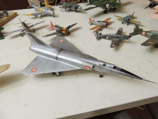 [DASSAULT 2013] [Heller] Mirage IV - Operation Tamouré - Hao 07/66 DSCN2991