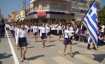 Ματαιώθηκε η μαθητική παρέλαση στο Ρέθυμνο     Parelash4