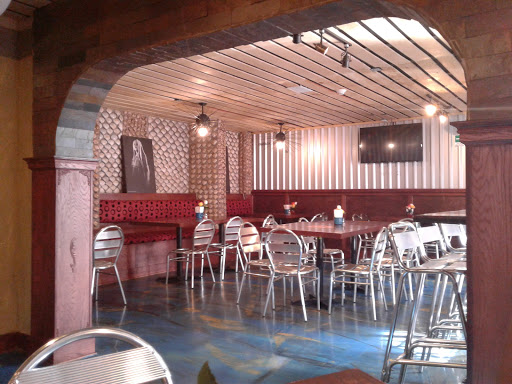 Sabina Restaurante, Av Adolfo López Mateos 993, Zona Centro, 22800 Ensenada, B.C., México, Restaurantes o cafeterías | BC