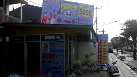 photo of Master Laundry Samarinda, Cuci Sofa Jok Mobil Samarinda, 085350523535