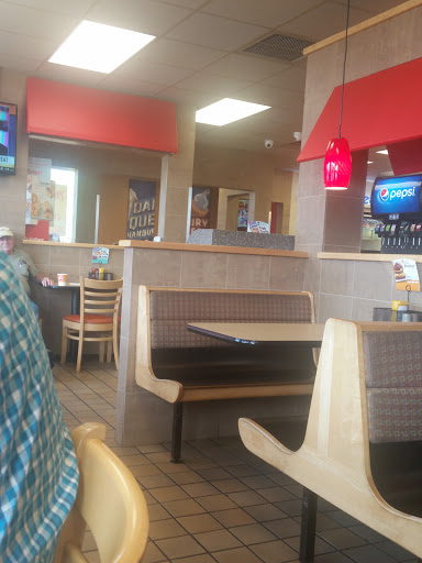 Fast Food Restaurant «DQ Grill & Chill Restaurant», reviews and photos, 1332 Main St, Munfordville, KY 42765, USA