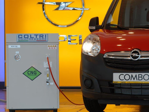 Kompresor CNG marki Coltri i Opel Combo 1.4 T-CNG Kompresor CNG marki Coltri i Opel Combo 1.4 T-CNG