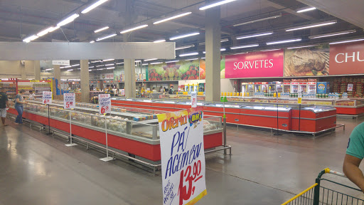 Supermercados BH Via Shopping, Av. Afonso Vaz de Melo, 465 - Barreiro, Belo Horizonte - MG, 30640-070, Brasil, Supermercado, estado Minas Gerais