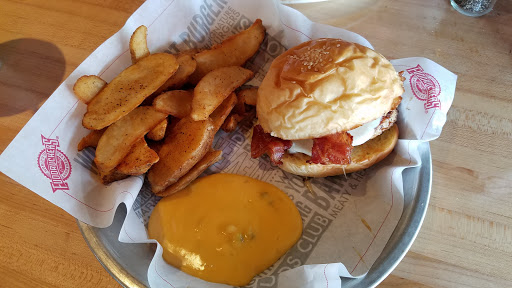 Hamburger Restaurant «Fuddruckers», reviews and photos, 2235 S Goliad St, Rockwall, TX 75032, USA