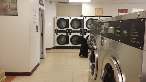 Laundromat «Worthington Laundry & Dry Cleaner», reviews and photos, 1101 Worthington Woods Blvd, Worthington, OH 43085, USA