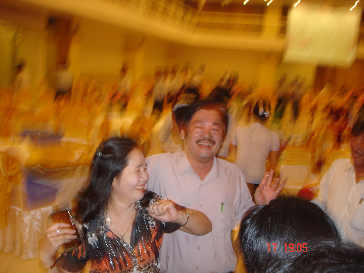 Thầy Bùi Nhật Tuấn gả con gái lấy chồng DSC00121