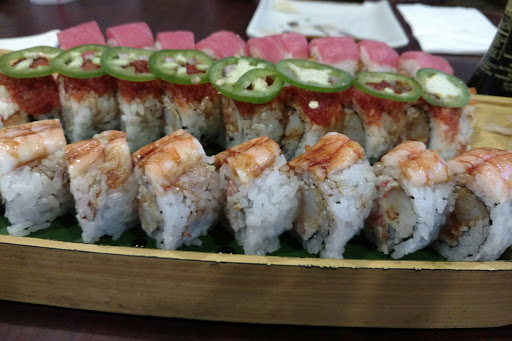 Sushi Restaurant «Four Seasons Sushi Bar and Grill», reviews and photos, 1652 N Higley Rd, Gilbert, AZ 85234, USA