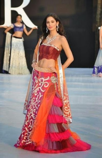 Bruna Abdullah Photos