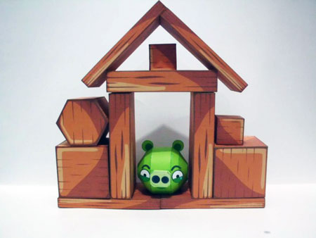 Angry Birds Pigs Papercraft