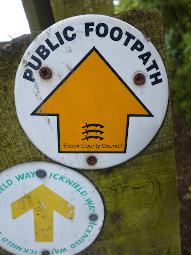 Essex sign post