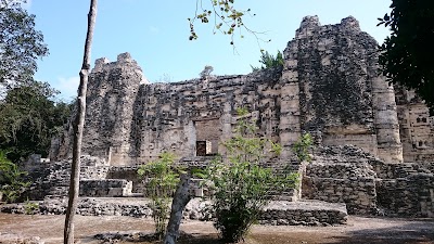 Photos of Zona Arqueol&oacute;gica de Hormiguero