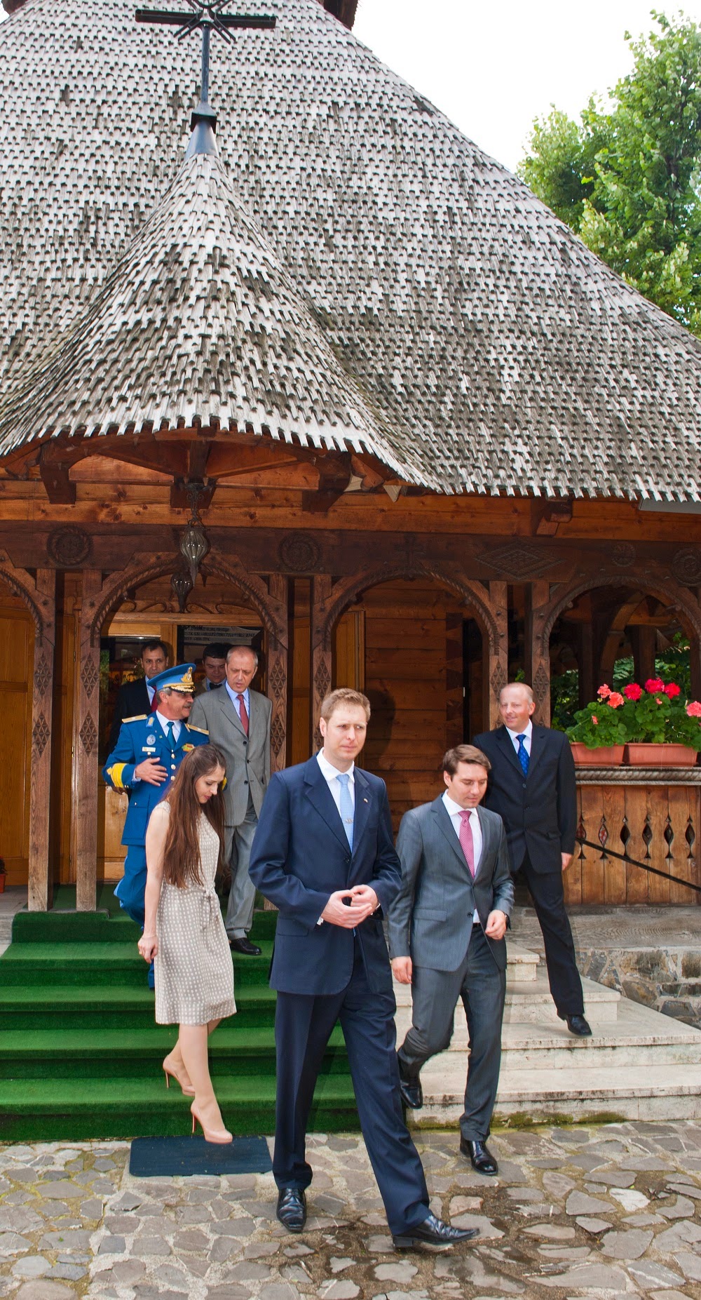 Principele Leka al II-lea al Albaniei a vizitat Universitatea Națională de Apărare Carol I Principele Leka al II-lea al Albaniei a vizitat Universitatea Națională de Apărare Carol I