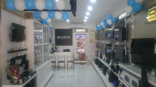 Sony Store, First Floor, Punpale Complex, Opp Main Bus Stand, Chandra Nagar, Latur, Maharashtra 413512, India, Electronics_Retail_and_Repair_Shop, state MH