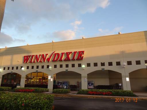 Grocery Store «Winn-Dixie», reviews and photos, 14655 SW 104th St, Miami, FL 33186, USA