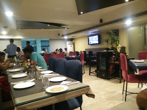 Kobe Sizzlers, SCO 109, Ranjit Avenue, Amritsar, Punjab 143001, India, Cuban_Restaurant, state PB