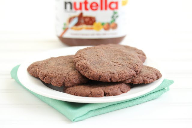 photo of a plate of nutella cookies