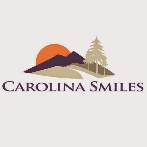 Carolina Smiles logo