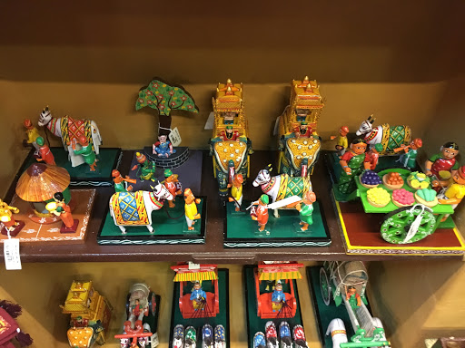 Kalpa Druma Handicraft, 72, Cathedral Rd, Chokkalingam Nagar, Gopalapuram, Chennai, Tamil Nadu 600086, India, Handicraft_Store, state TN