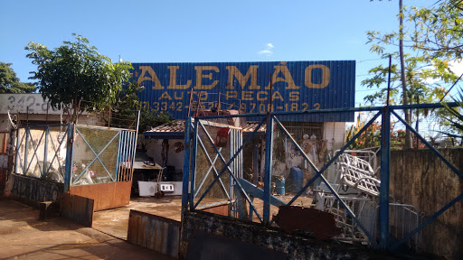 Alemão Peças Usadas, R. Pedro Varrichio, 310 - Jardim Aeroporto, Bebedouro - SP, 14708-024, Brasil, Loja_de_Carros_Usados, estado São Paulo