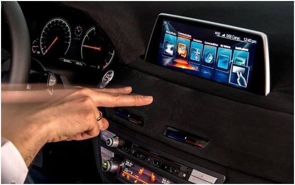 Gesture control car Driving