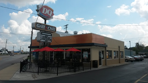 Fast Food Restaurant «DQ Grill & Chill Restaurant», reviews and photos, 705 E Main St, Brownsburg, IN 46112, USA