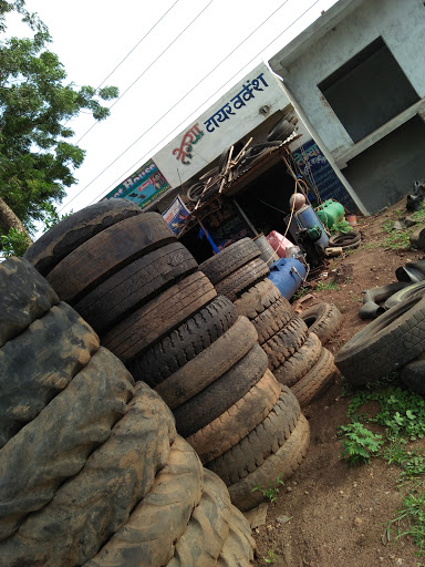 Tegiya Tyre shop, Matka Chowk, Simga - Kawardha Road, Durg District, Tendumatha, Chhattisgarh 491335, India, Tyre_Shop, state CT