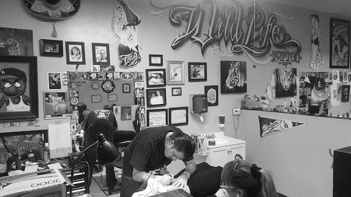 Tattoo Shop «Wildlife Tattoo», reviews and photos, 7149 Winnetka Ave, Winnetka, CA 91306, USA