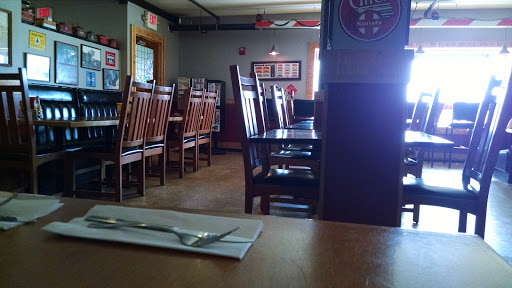 Restaurant «CABOOSE», reviews and photos, 320 E Hawley St, Mundelein, IL 60060, USA