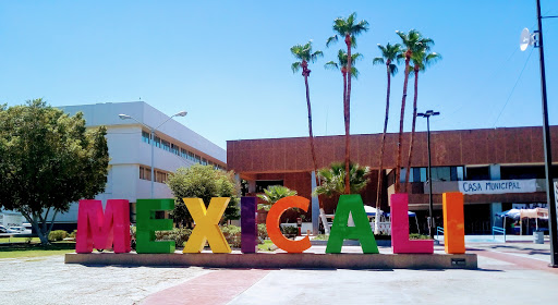 Ayuntamiento de Mexicali, Calz. Independencia #998, Centro Civico, 21000 Mexicali, B.C., México, Departamento fiscal | BC