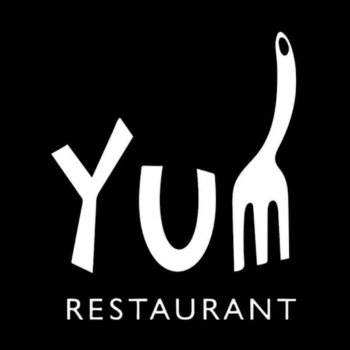 Yum restaurant @ the hunting lodge logo