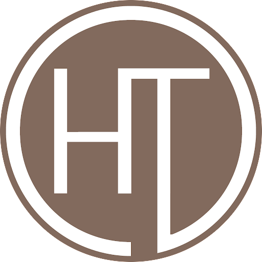 Heads Turn Salon logo