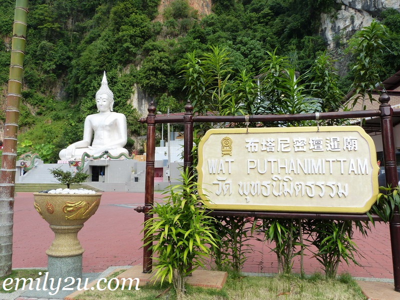 Wat Puthanimittam @ Taman Kemuncak, Ipoh Garden East