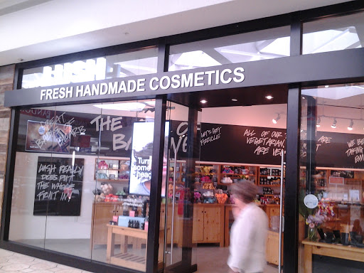 Cosmetics Store «Lush», reviews and photos, 100 Briarwood Cir, Ann Arbor, MI 48108, USA