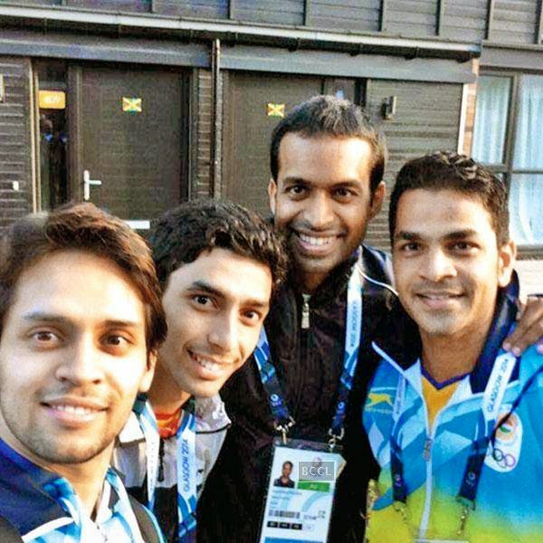 Posing with fellow players and coach Gopichand, these guys from the Badminton team too seem to be having a great time. 