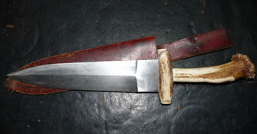 CUCHILLO DE REMATE CUSTOM PARA LA MONTERIA TRADICIONAL ESPAÑOLA - Página 2 P1030900