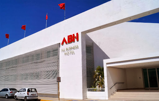 Hotel ABH Chetumal, Lazaro Cardenas 201, Downtown Chetumal, 77000 Chetumal, Q.R., México, Hotel en el centro | QROO