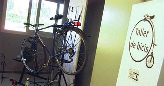 Espacio para la auto-reparación de bicicletas en la Casa de la Juventud de  Parla | en bici por madrid