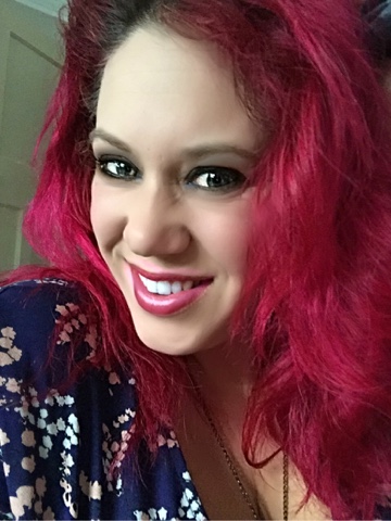 big fashionista pink hair, perfect 365