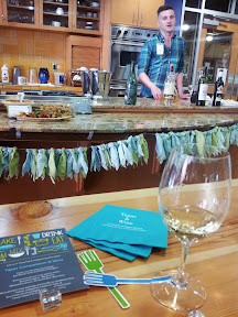 PDX Food Bloggers and Whole Foods Portland hosted a wonderful Tapas & Wine event / getting educated about 4 Spanish wines!