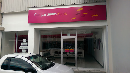 Compartamos Banco Zinapecuaro, Calle Ramón López Lara, Centro, 58930 Zinapecuaro de Figueroa, Mich., México, Banco o cajero automático | MICH
