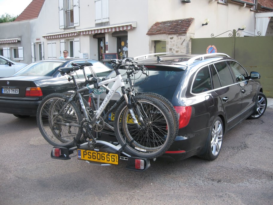 skoda superb bike rack