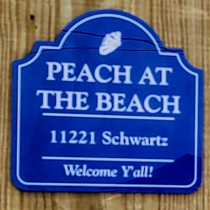 Peach at the Beach logo